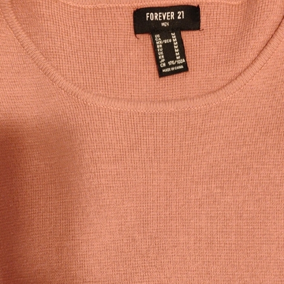 Forever 21 Blush Crew Neck Sweater - Picture 1 of 8